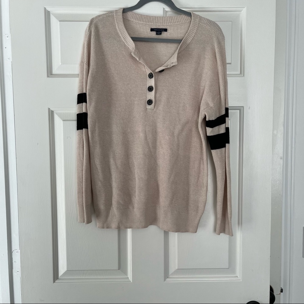 american eagle sweater size medium